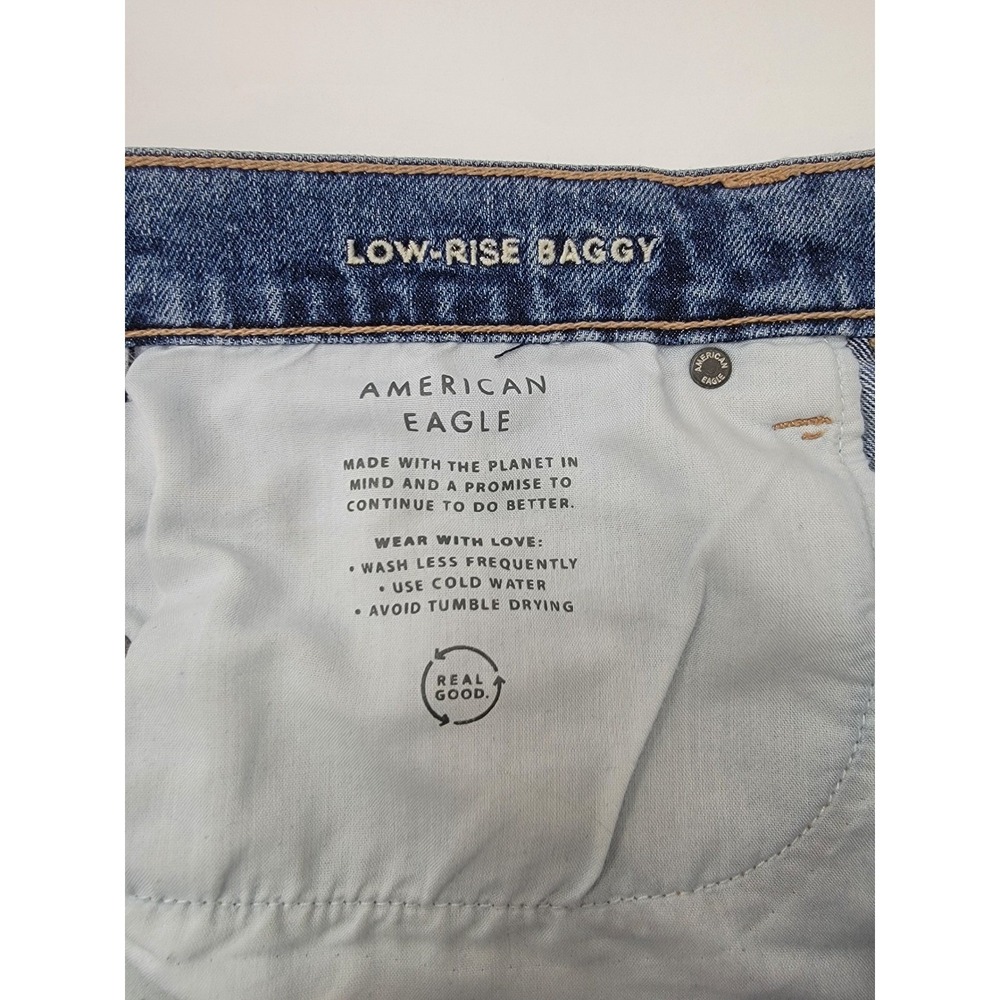 American Eagle Low-Rise Baggy Jeans Womens 12 Long Blue Wide Leg Y2K Retro Denim - Picture 6 of 14